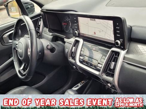Used 2022 Kia Sorento S w/ Panoramic Sunroof Package image 10