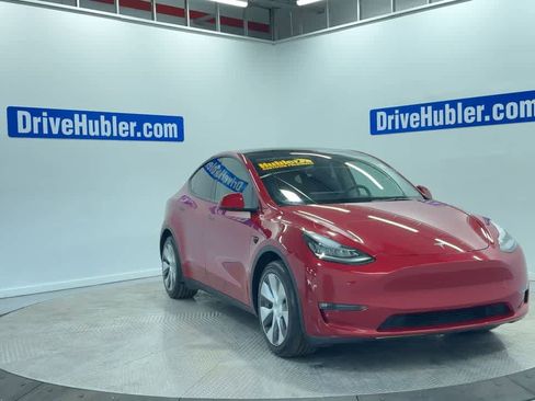 Used 2022 Tesla Model Y Long Range image 5