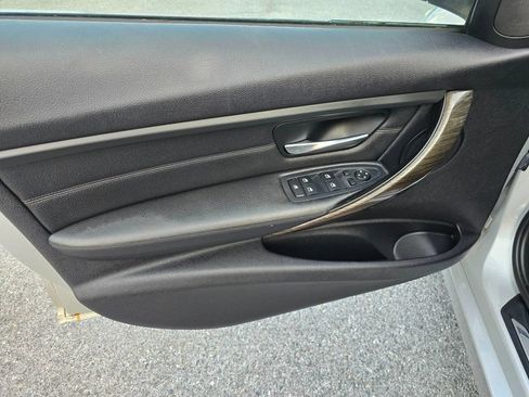 Used 2012 BMW 335i Sedan RWD image 10