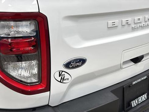 Used 2024 Ford Bronco Sport Outer Banks w/ Tech Package AWD/4WD image 38