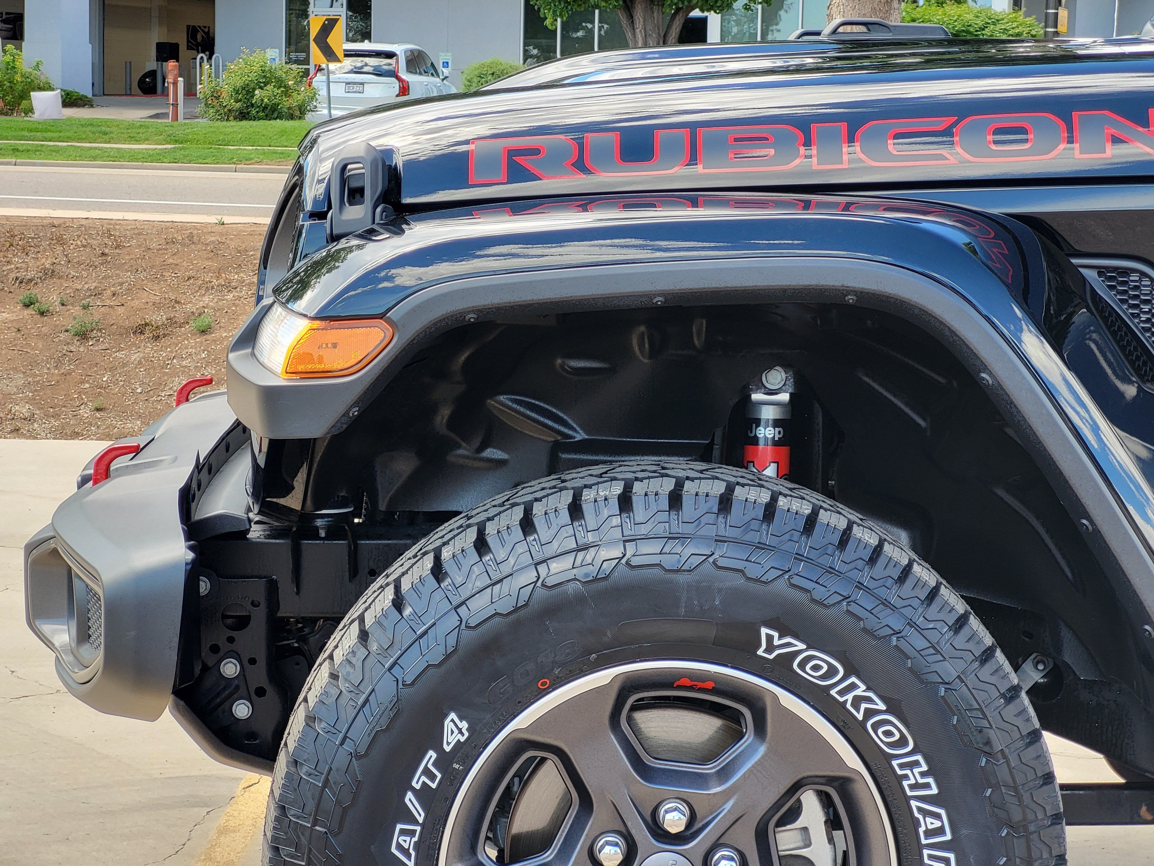 Used 2022 Jeep Gladiator Rubicon w/ Cold Weather Group AWD/4WD image 7