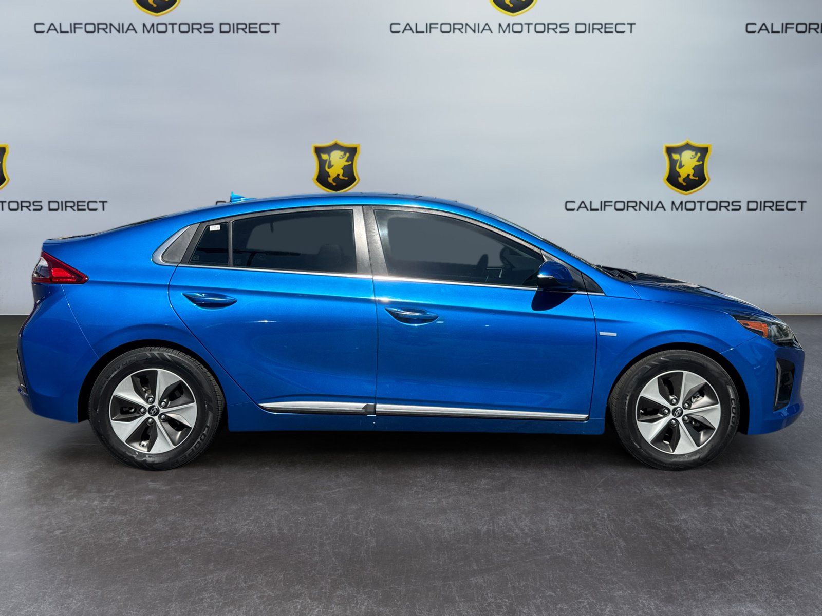 Used 2017 Hyundai Ioniq Limited w/ Limited Ultimate Package 02 FWD image 6