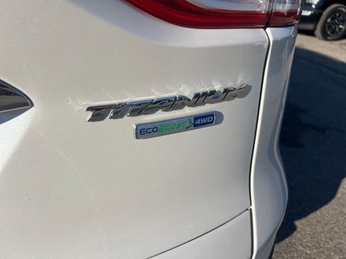 Used 2016 Ford Escape Titanium w/ Equipment Group 301A image 24