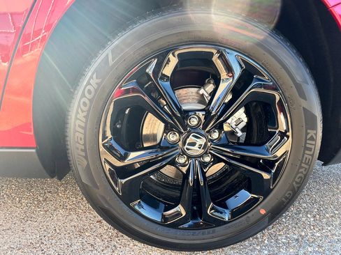 New 2025 Honda Accord SE image 10