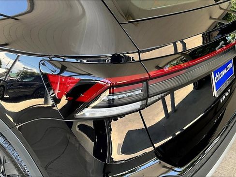 New 2025 Volkswagen Taos S image 29