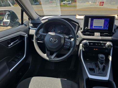 Certified 2024 Toyota RAV4 XLE AWD/4WD image 25