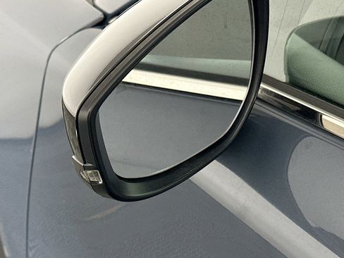 Used 2024 MAZDA CX-30 AWD 2.5 S w/ Preferred Package image 16