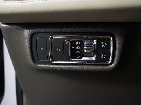 Used 2021 Lincoln Aviator Reserve w/ Equipment Group 208A AWD/4WD image 25