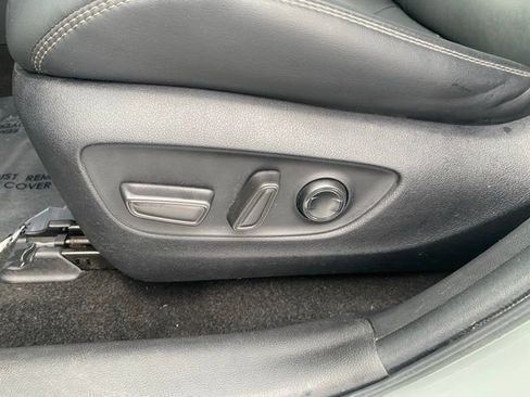 Certified 2022 Toyota RAV4 XLE Premium image 24