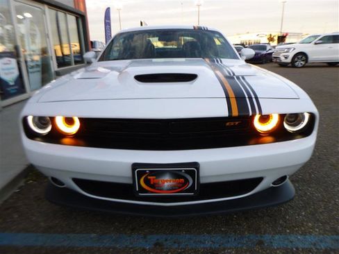 Used 2022 Dodge Challenger GT w/ Plus Package image 20