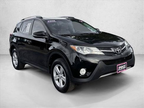 Used 2014 Toyota RAV4 XLE AWD/4WD image 3