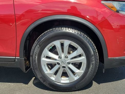 Used 2015 Nissan Rogue SV FWD image 5