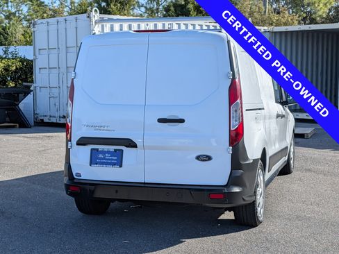 Certified 2021 Ford Transit Connect XL image 4