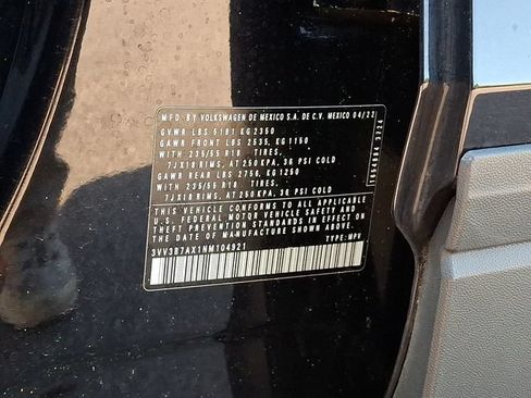 Used 2022 Volkswagen Tiguan SE FWD image 26