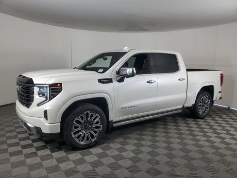 Used 2025 GMC Sierra 1500 Denali Ultimate AWD/4WD image 8