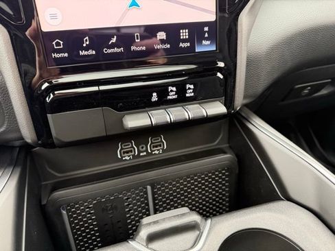 New 2026 RAM 1500 Big Horn AWD/4WD image 25