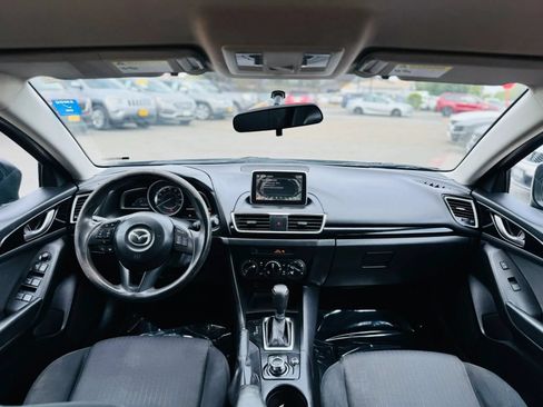 Used 2016 MAZDA MAZDA3 i Sport FWD image 14