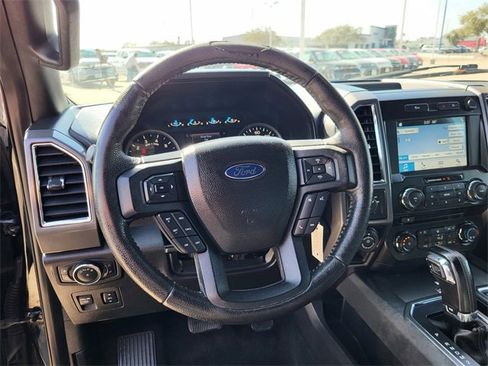 Used 2016 Ford F150 XLT w/ Equipment Group 302A Luxury image 4