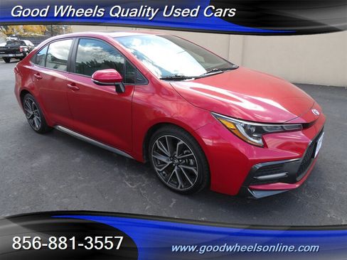 Used 2020 Toyota Corolla SE image 3
