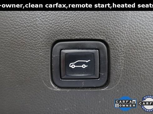 Used 2022 Chevrolet Traverse LT image 22