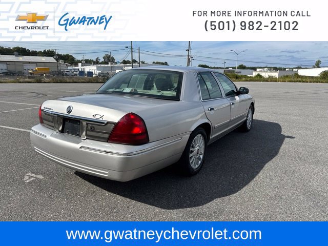 Used 2011 Mercury Grand Marquis LS RWD image 5