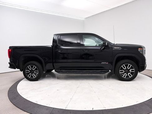 Used 2024 GMC Sierra 1500 AT4 w/ Technology Package AWD/4WD image 34