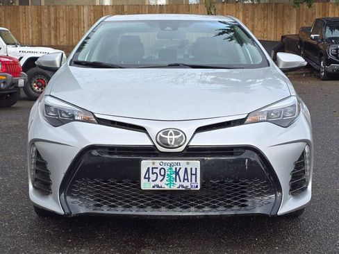 Used 2017 Toyota Corolla XSE image 8
