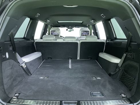 Used 2015 Mercedes-Benz GL 550 4MATIC image 31