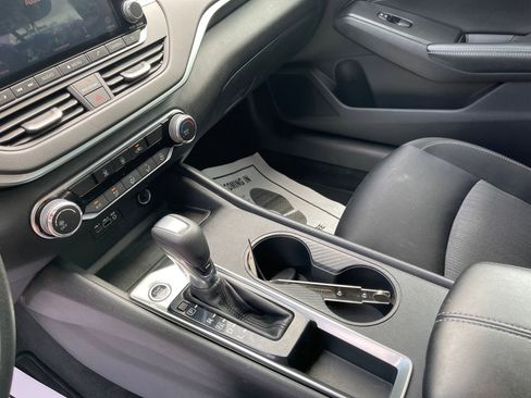 Used 2019 Nissan Altima 2.5 S image 18