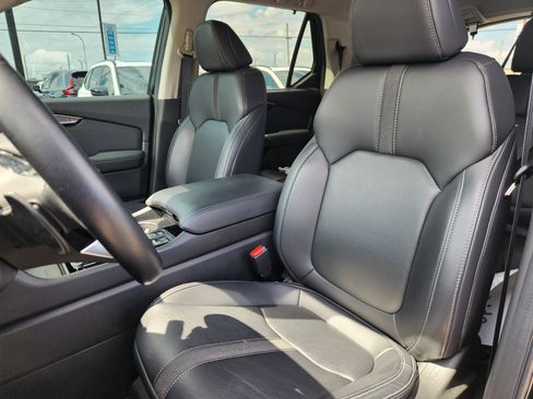 Used 2023 Honda Pilot EX-L image 7