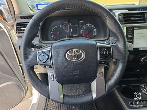 Used 2021 Toyota 4Runner SR5 Premium AWD/4WD image 13