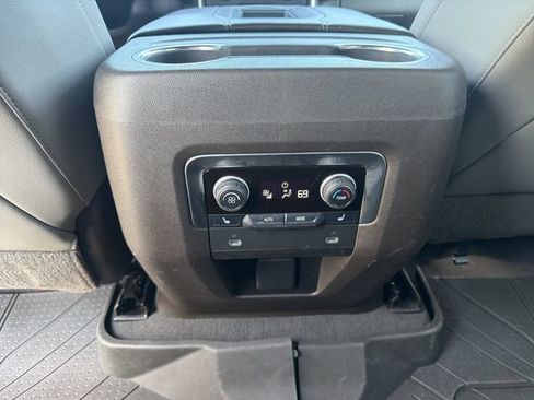 Used 2021 Chevrolet Tahoe LT w/ LT Signature Package AWD/4WD image 28