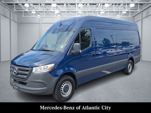 Used 2026 Mercedes-Benz Sprinter 2500 image 3