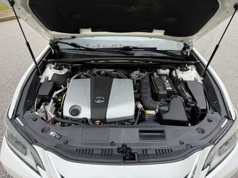 Used 2019 Lexus ES 350 w/ Premium Package FWD image 14