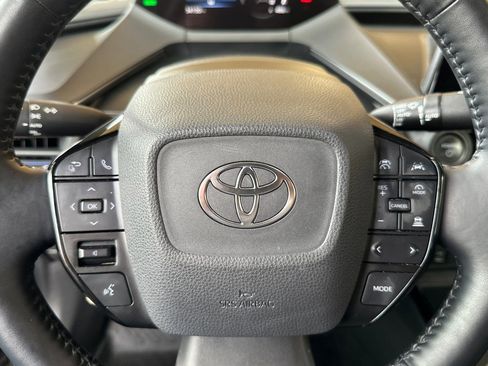 Used 2023 Toyota Prius XLE FWD image 23