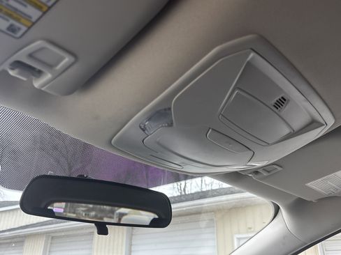 Used 2018 Ford Escape SEL image 21