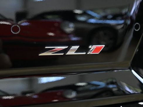 Used 2021 Chevrolet Camaro ZL1 RWD image 7