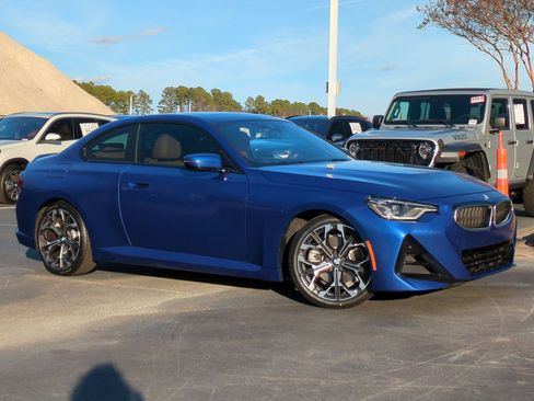 Certified 2025 BMW 230i 230i w/ M Sport Package image 2