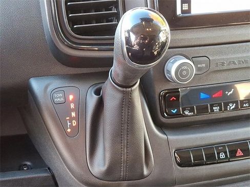 Used 2025 RAM ProMaster 2500 w/ Storage Group image 14