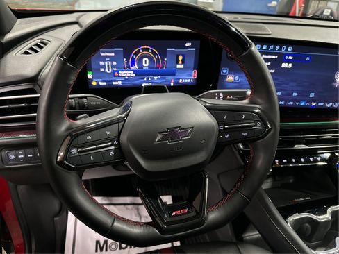 Certified 2024 Chevrolet Traverse RS AWD/4WD image 19