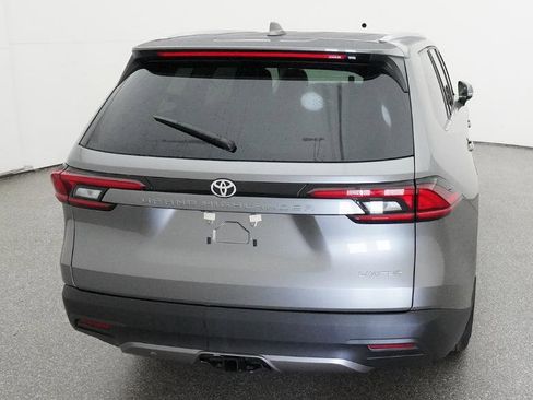 New 2026 Toyota Grand Highlander FWD image 50