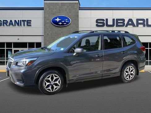 Used 2020 Subaru Forester Premium AWD/4WD image 5