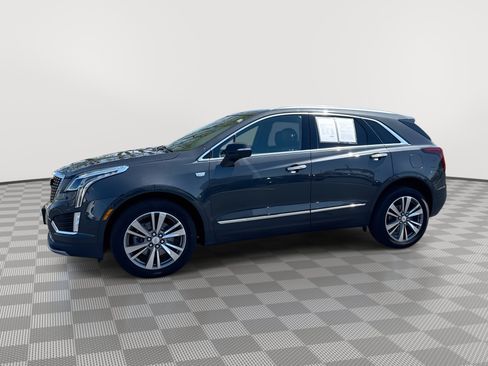 Certified 2021 Cadillac XT5 Premium Luxury AWD/4WD image 1