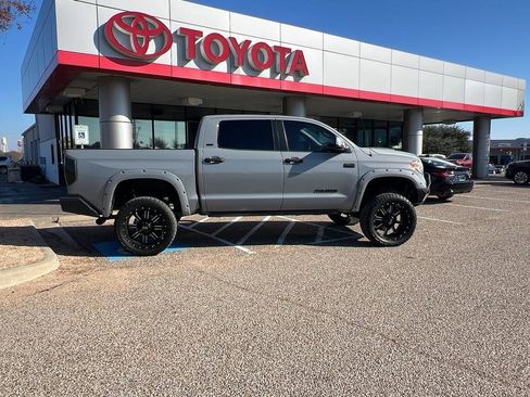 Used 2018 Toyota Tundra SR5 image 31