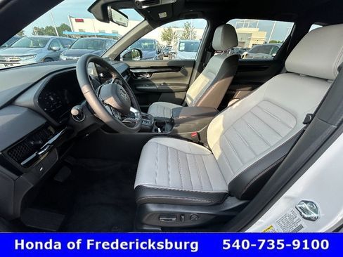 Used 2026 Honda CR-V Sport Touring image 15