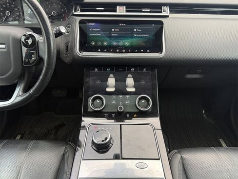 Used 2020 Land Rover Range Rover Velar S image 11