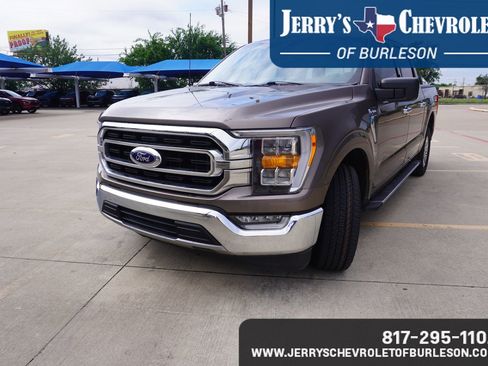 Used 2021 Ford F150 XLT w/ Equipment Group 302A High RWD image 2