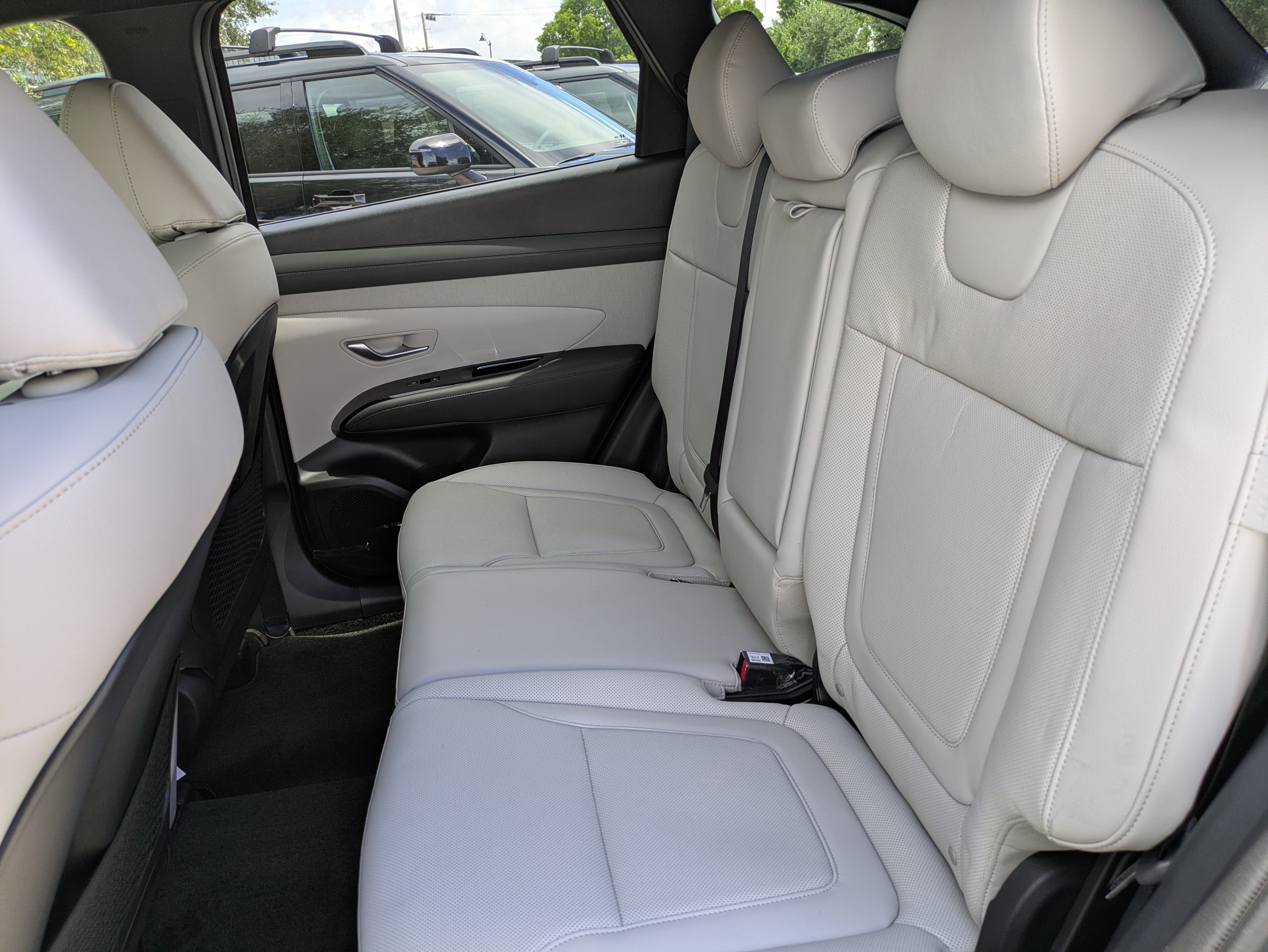 New 2026 Hyundai Tucson Limited FWD image 12