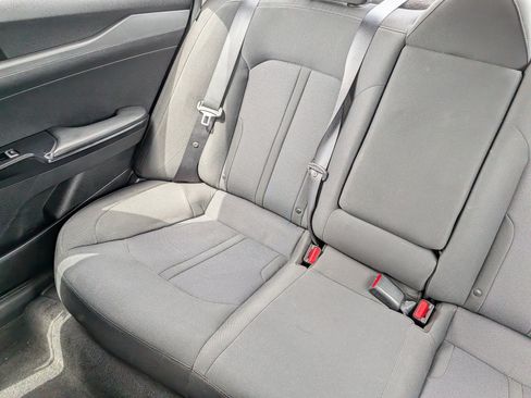 Used 2021 Kia K5 LXS FWD image 12