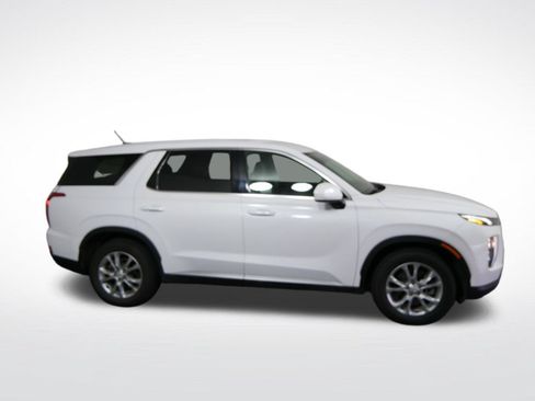 Used 2020 Hyundai Palisade SE AWD/4WD image 2